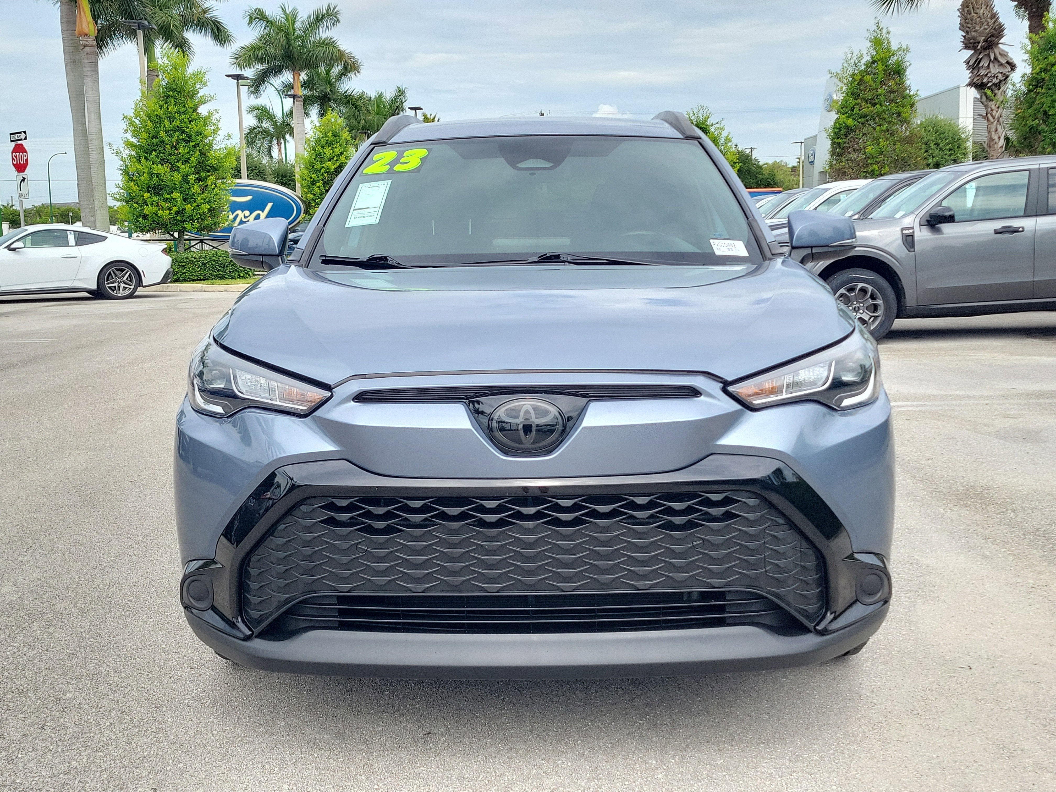 2023 Toyota Corolla Cross Hybrid SE