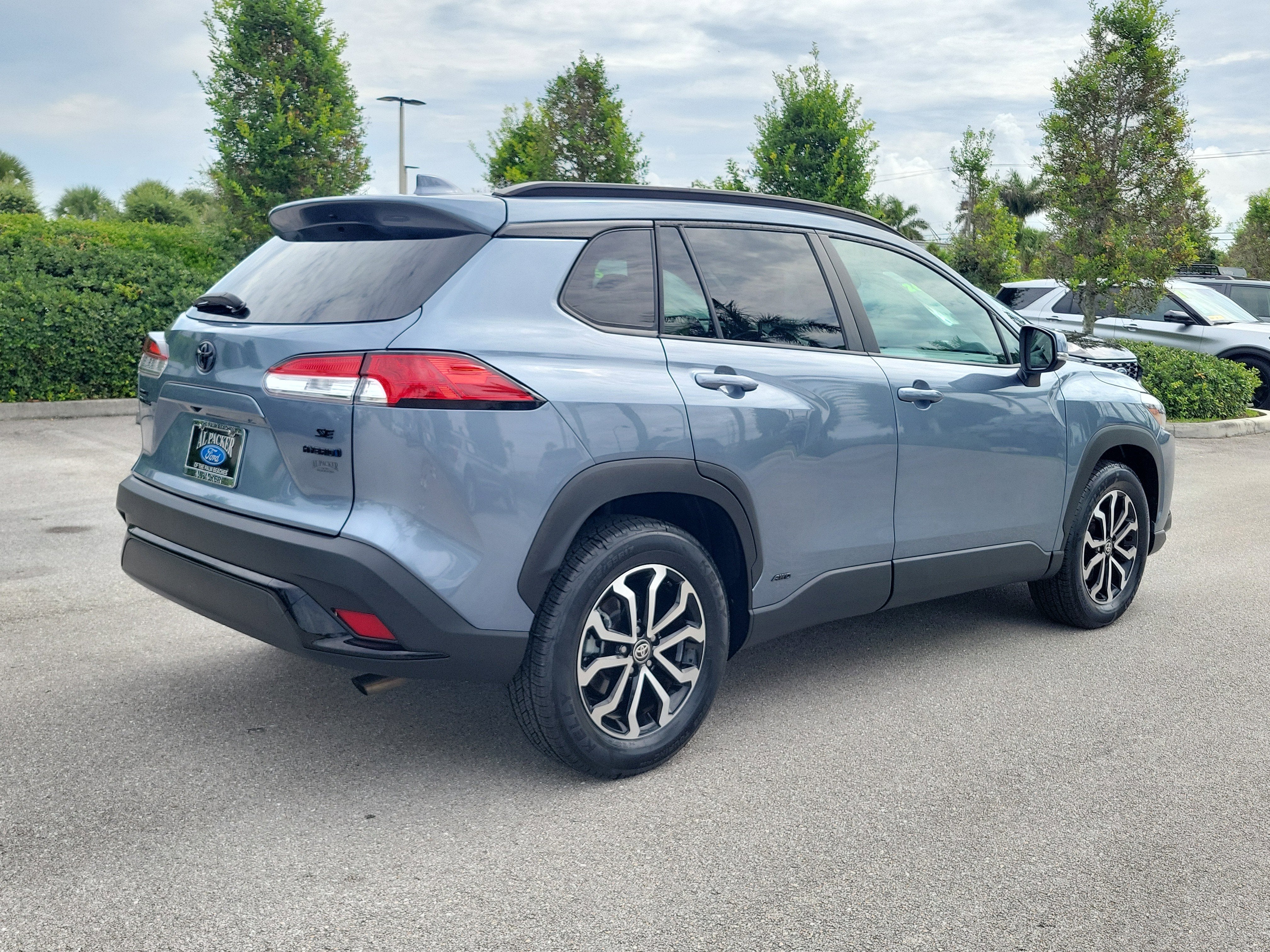 2023 Toyota Corolla Cross Hybrid SE