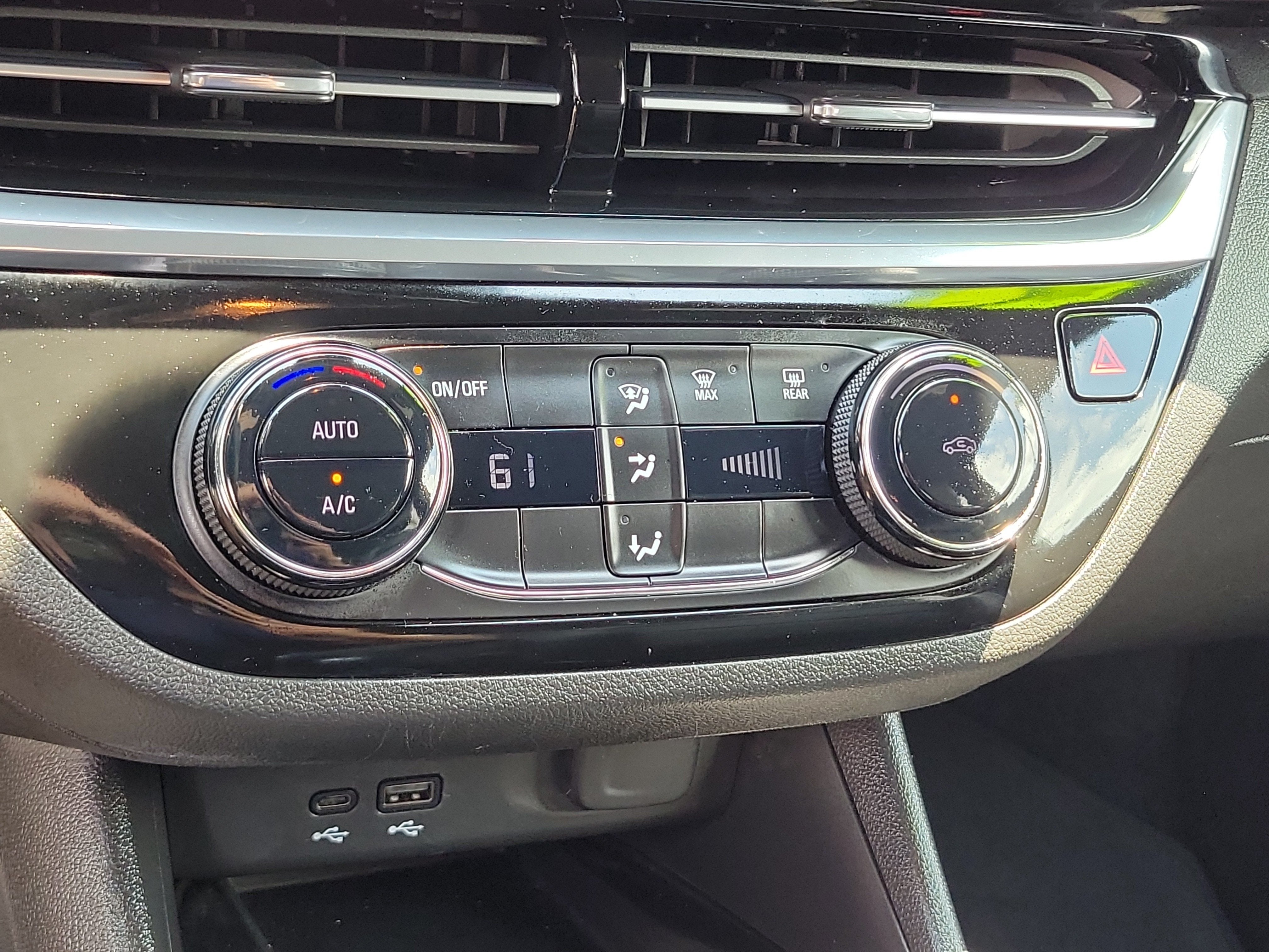 2024 Buick Envista Sport Touring
