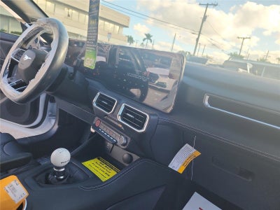 2025 Ford Mustang Premium