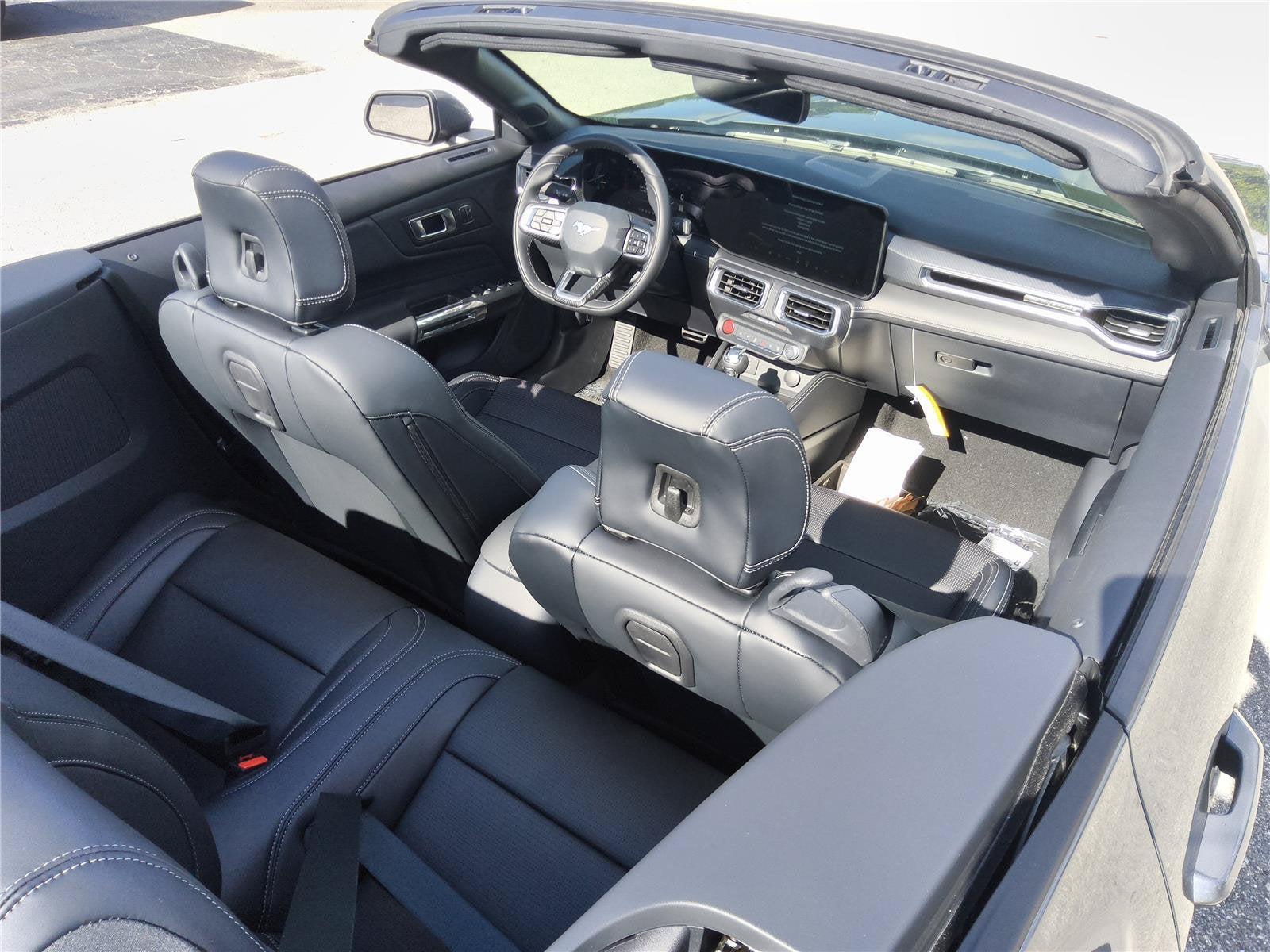 2026 Ford Mustang Premium