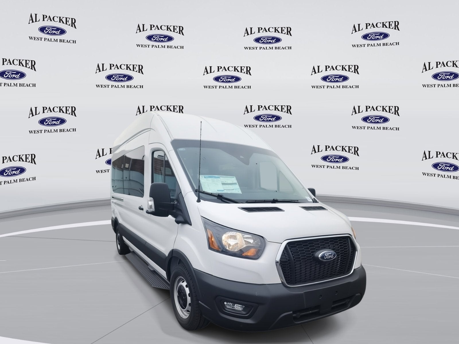 2025 Ford Transit Passenger Wagon XL