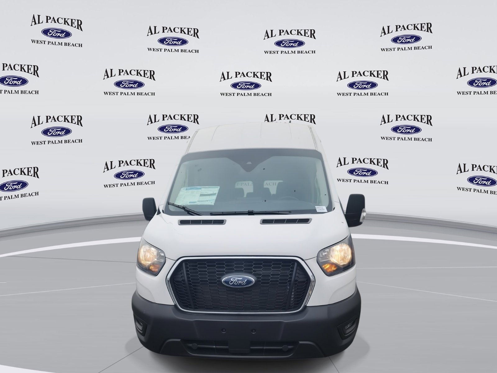 2025 Ford Transit Passenger Wagon XL