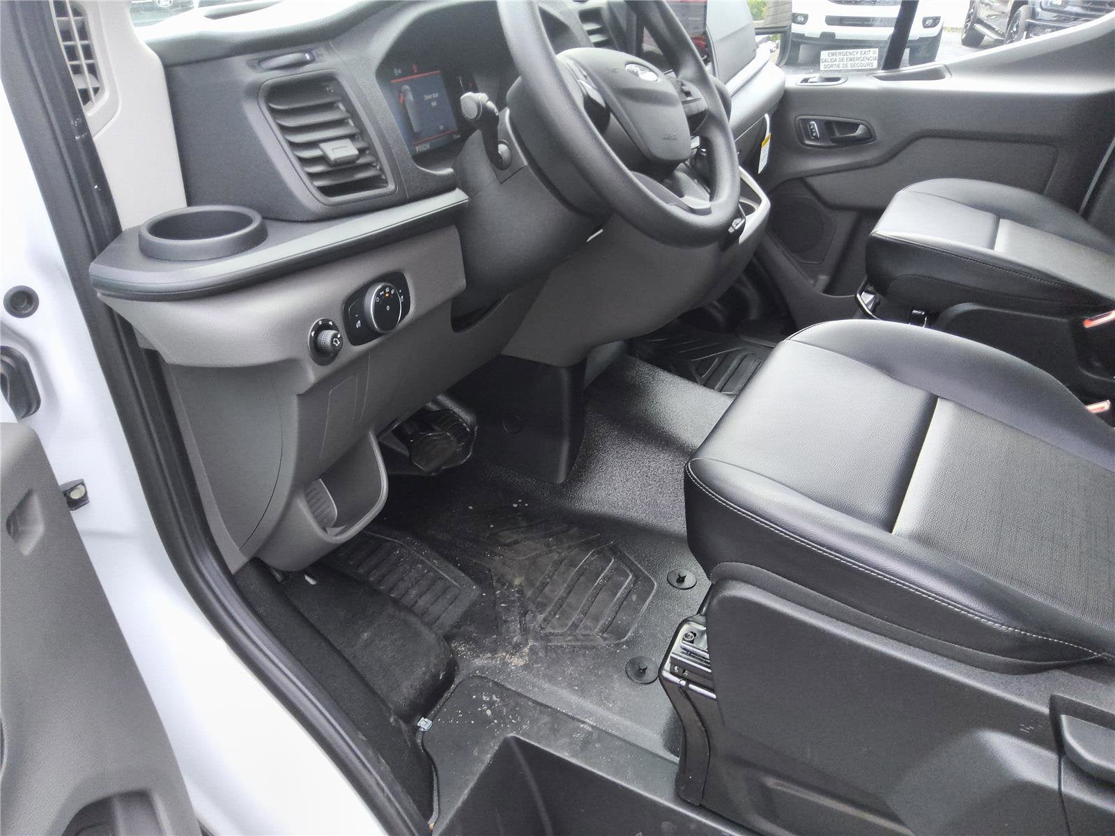 2026 Ford Transit Passenger Wagon XL