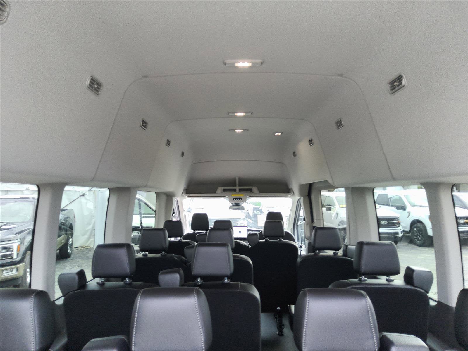 2026 Ford Transit Passenger Wagon XL