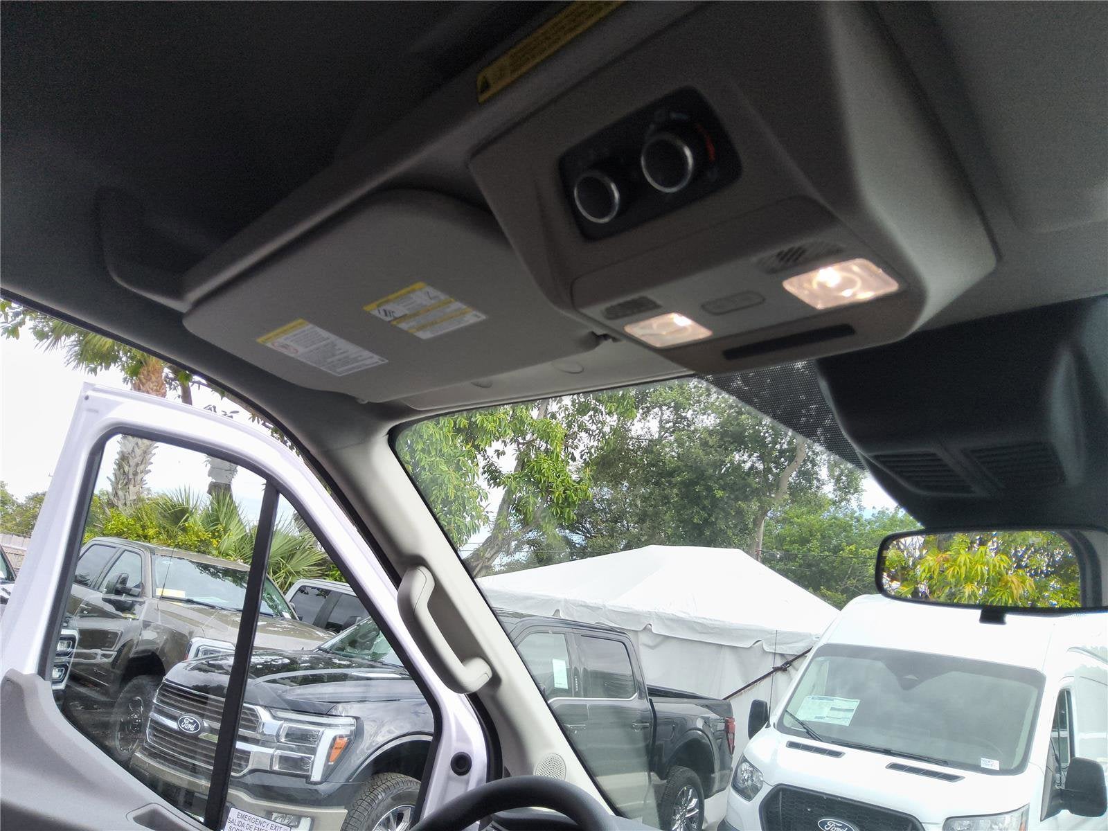 2026 Ford Transit Passenger Wagon XL