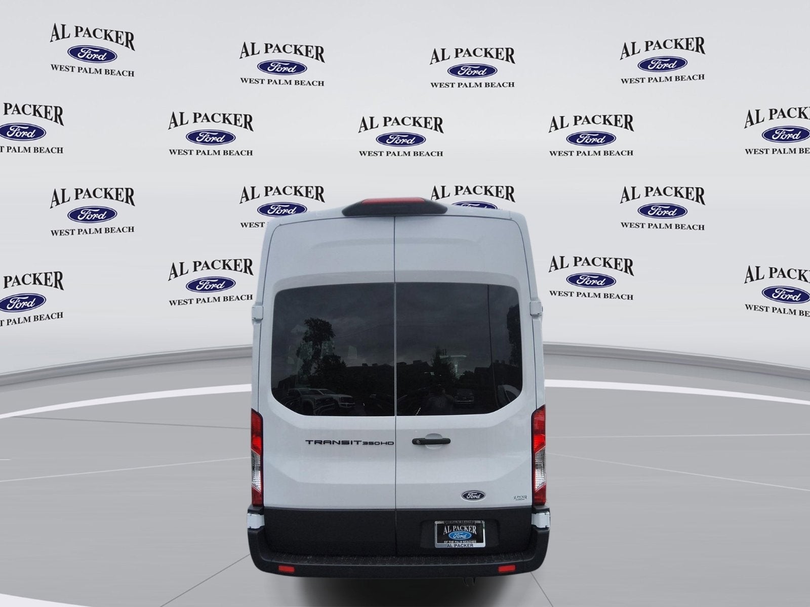 2026 Ford Transit Passenger Wagon XL
