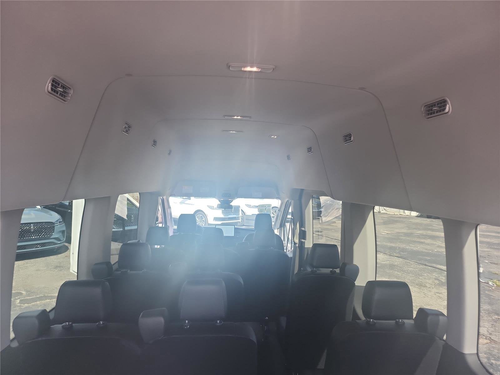 2026 Ford Transit Passenger Wagon XL