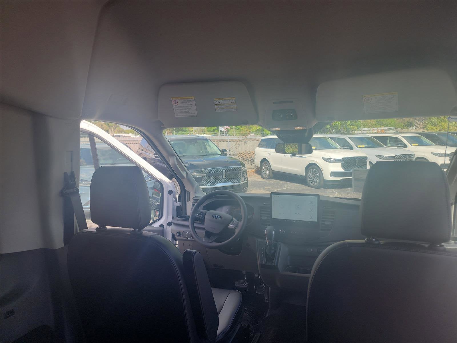 2026 Ford Transit Passenger Wagon XL