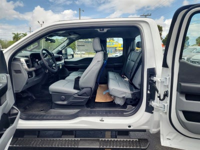 2025 Ford Super Duty F-350 DRW XL