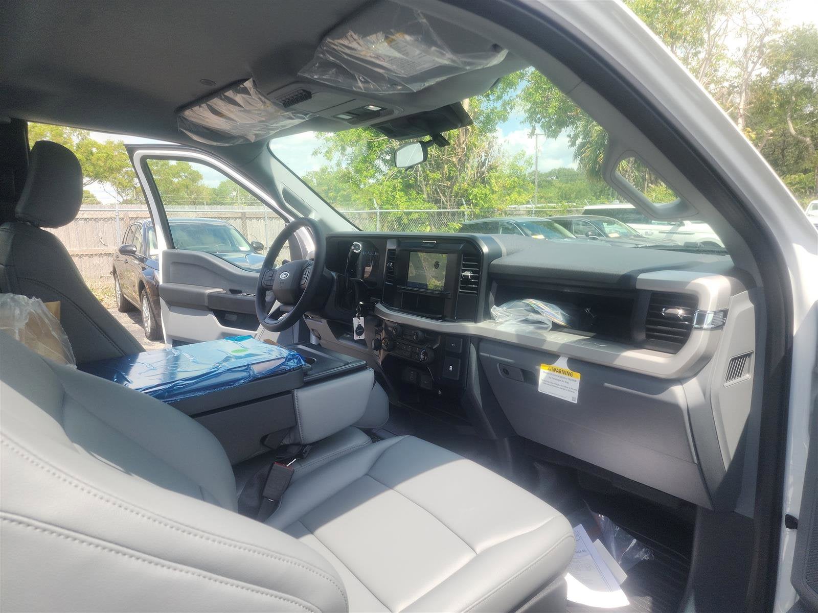 2025 Ford Super Duty F-350 DRW XL