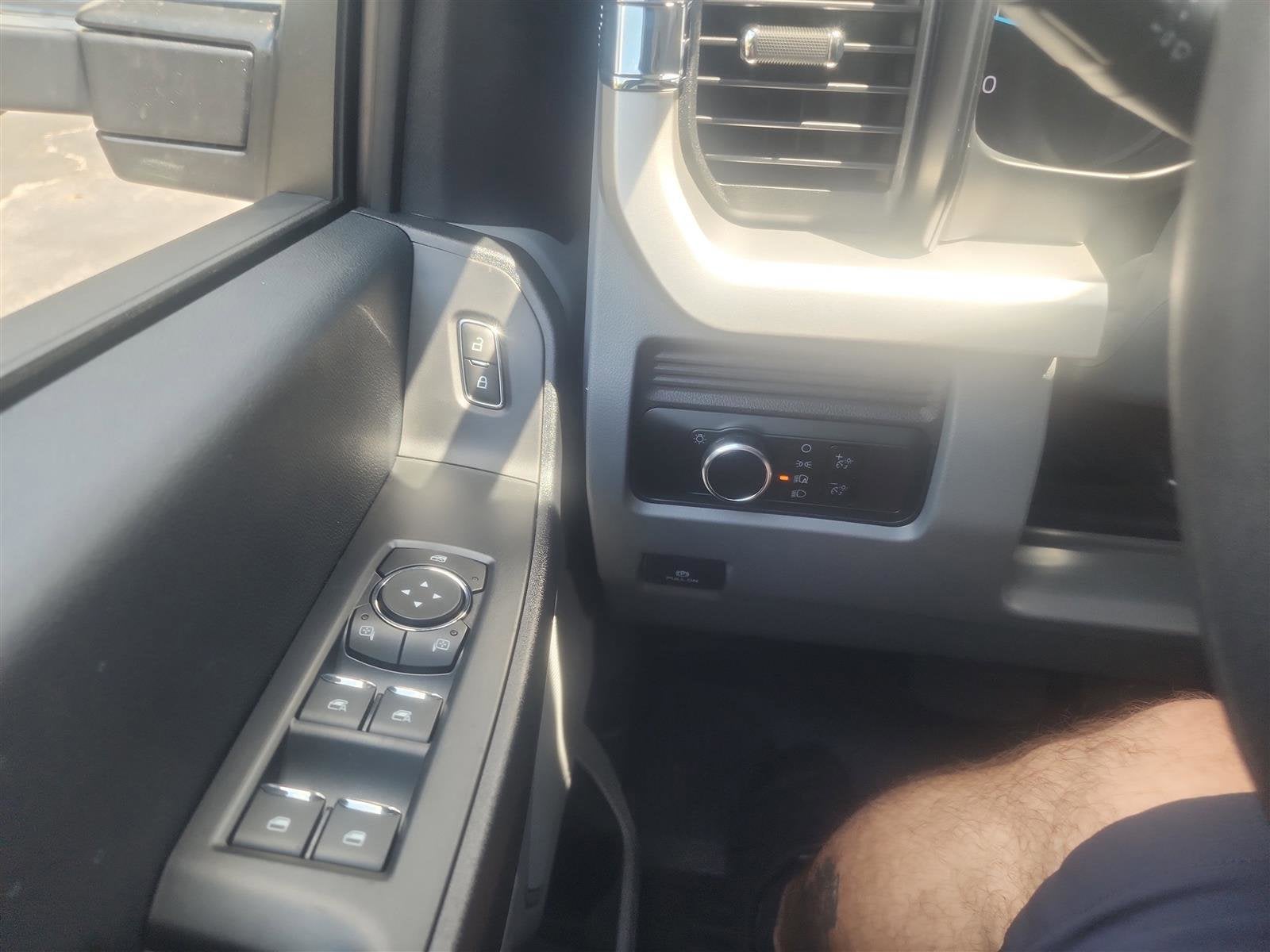 2025 Ford Super Duty F-350 DRW XL