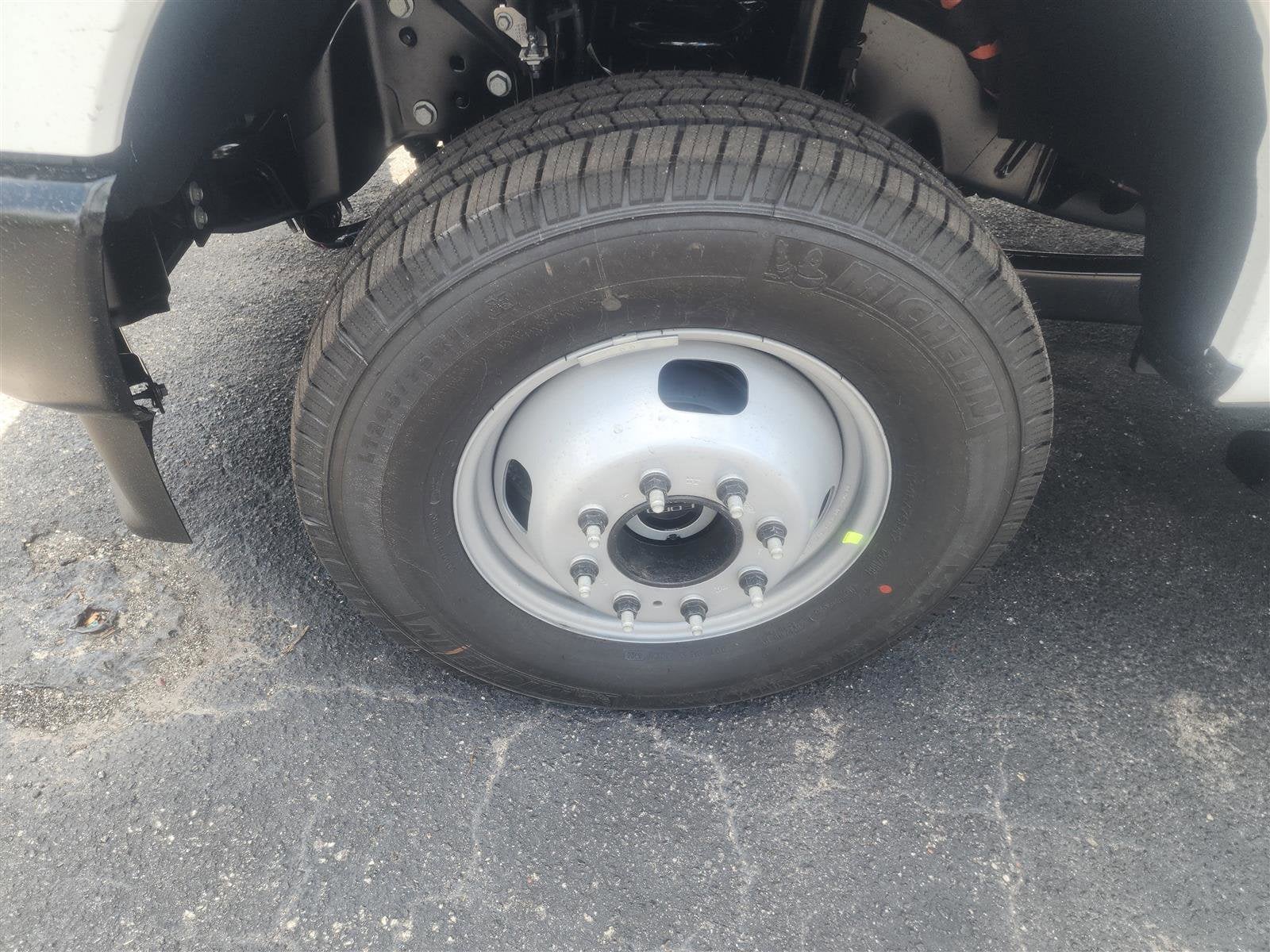 2025 Ford Super Duty F-350 DRW XL