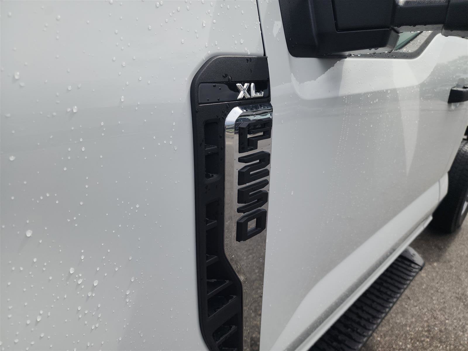 2025 Ford Super Duty F-250 SRW XL