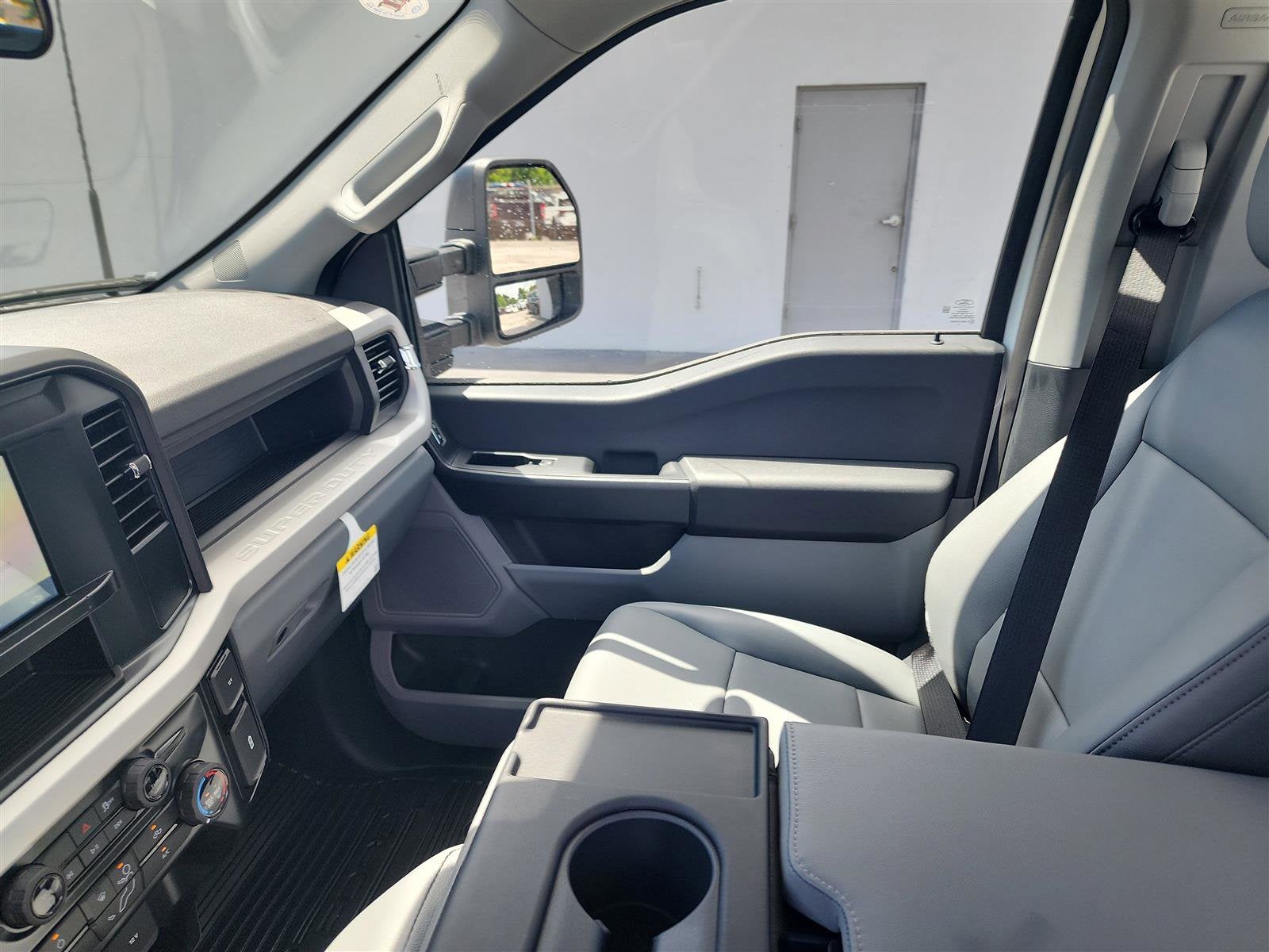 2025 Ford Super Duty F-250 SRW XL