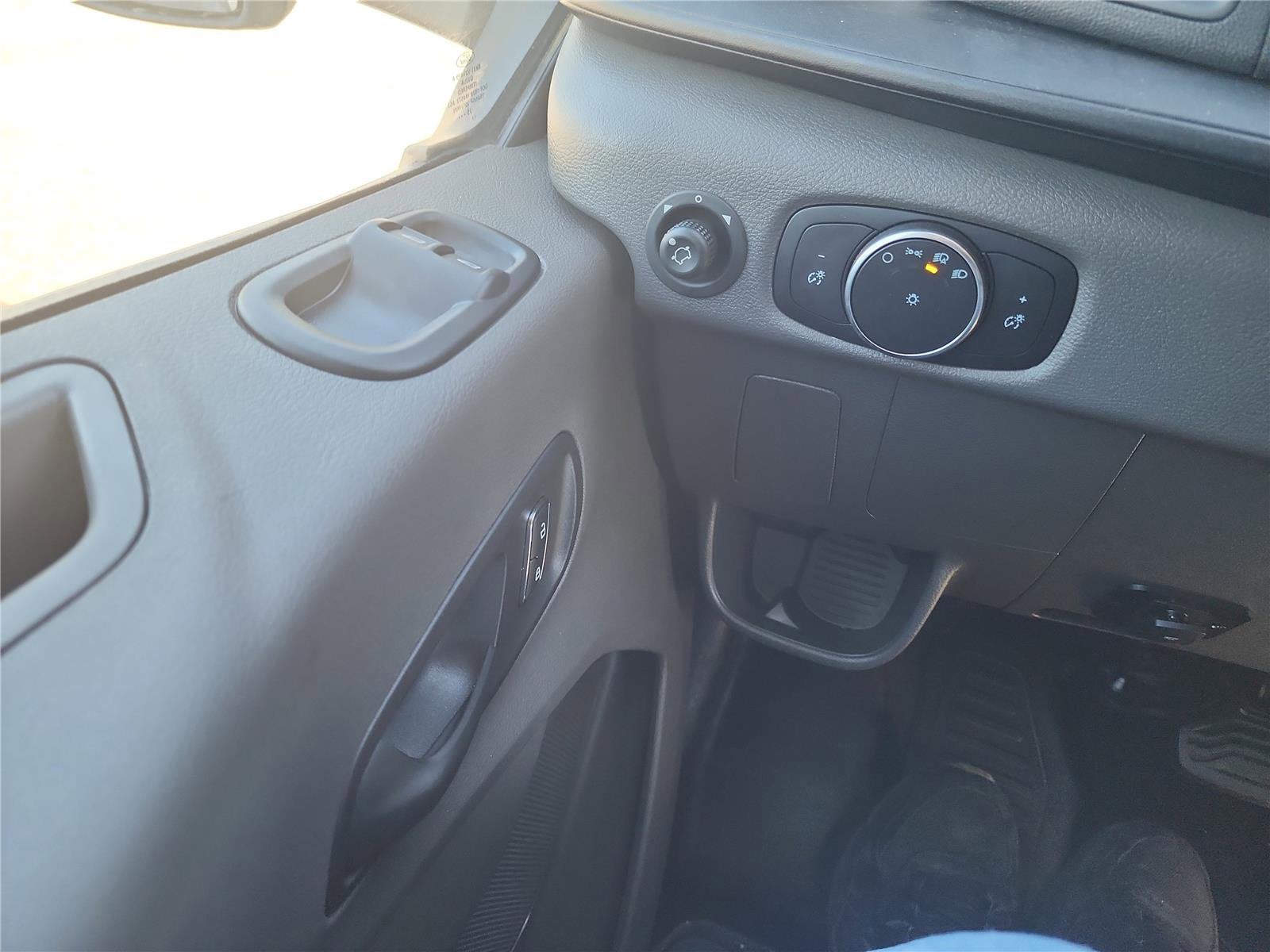 2026 Ford Transit Cutaway Base