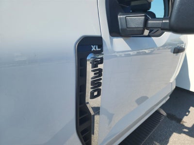 2025 Ford Super Duty F-350 DRW XL