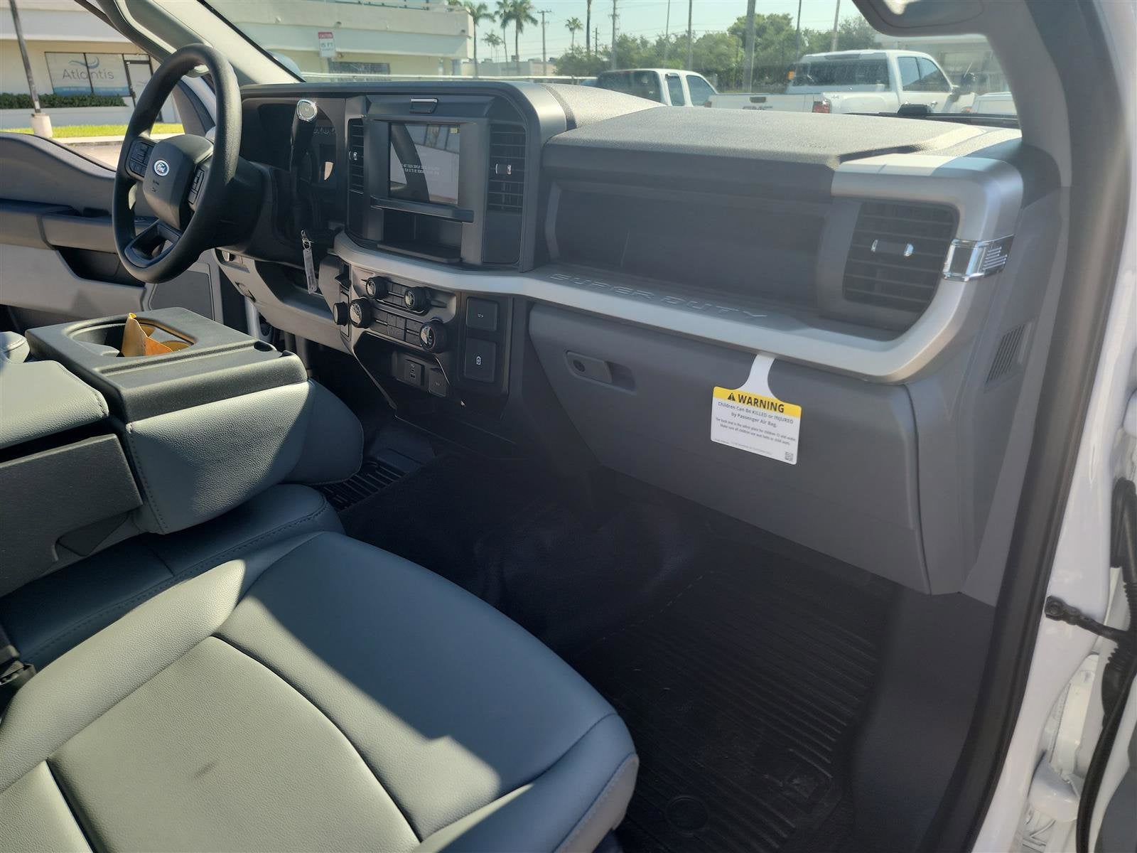 2025 Ford Super Duty F-350 DRW XL