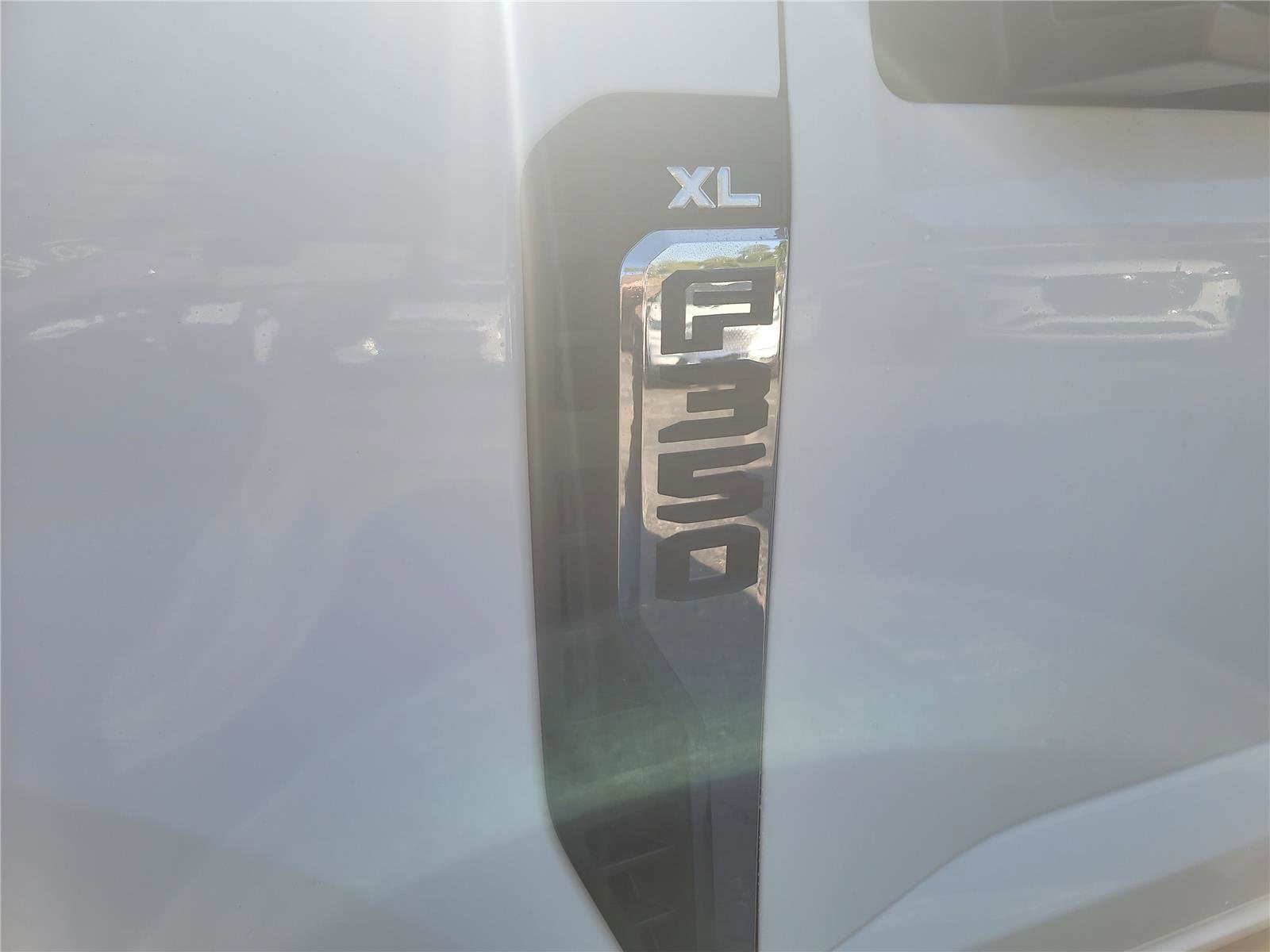 2026 Ford Super Duty F-350 DRW XL