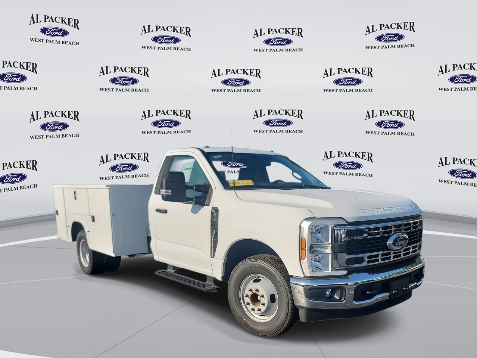 2026 Ford Super Duty F-350 DRW XL