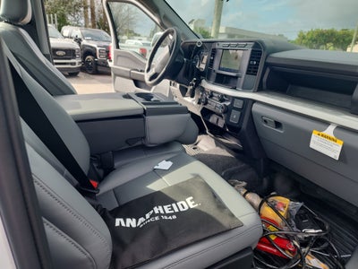 2024 Ford Super Duty F-450 DRW XL