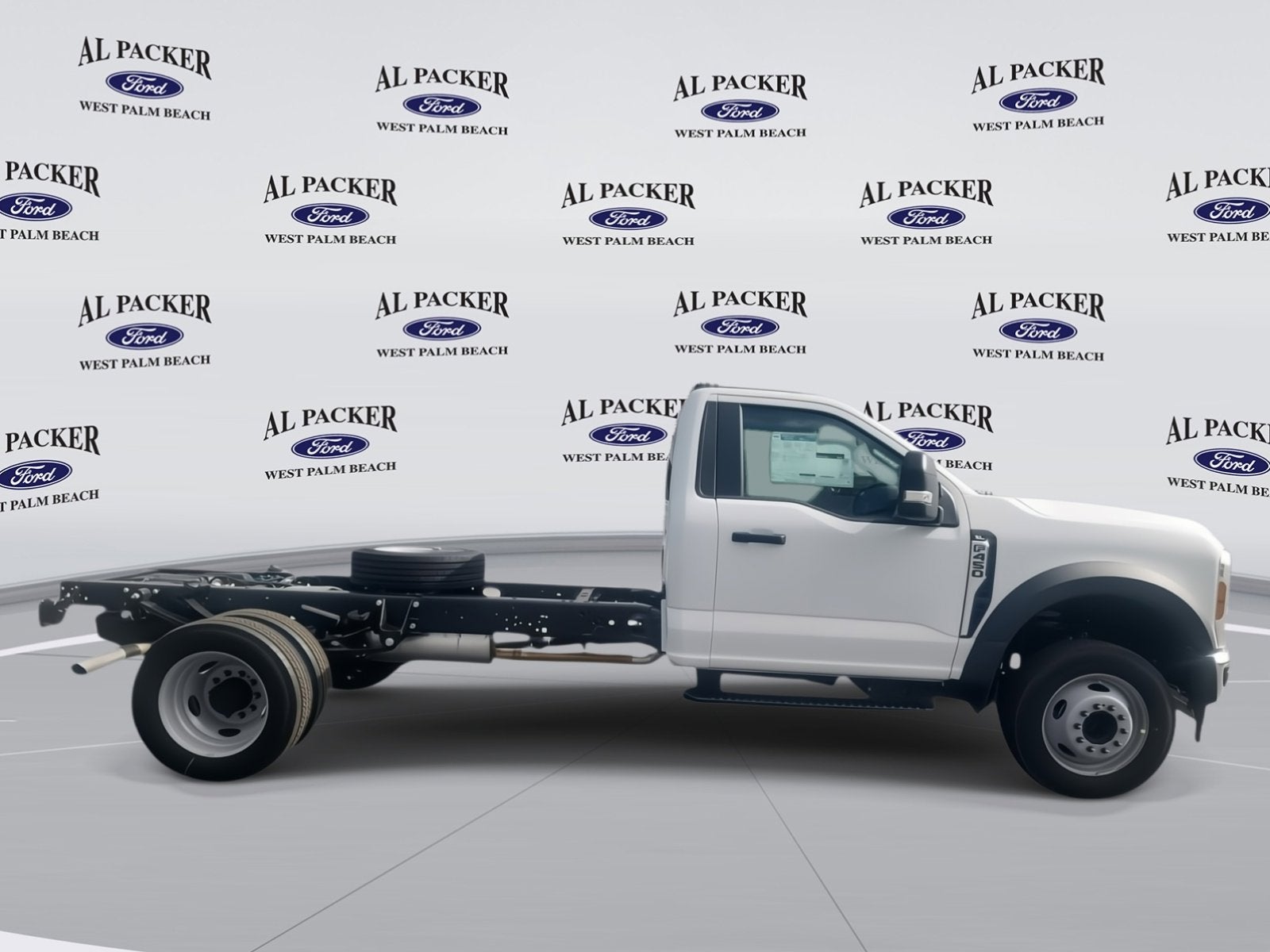 2025 Ford Super Duty F-450 DRW XL