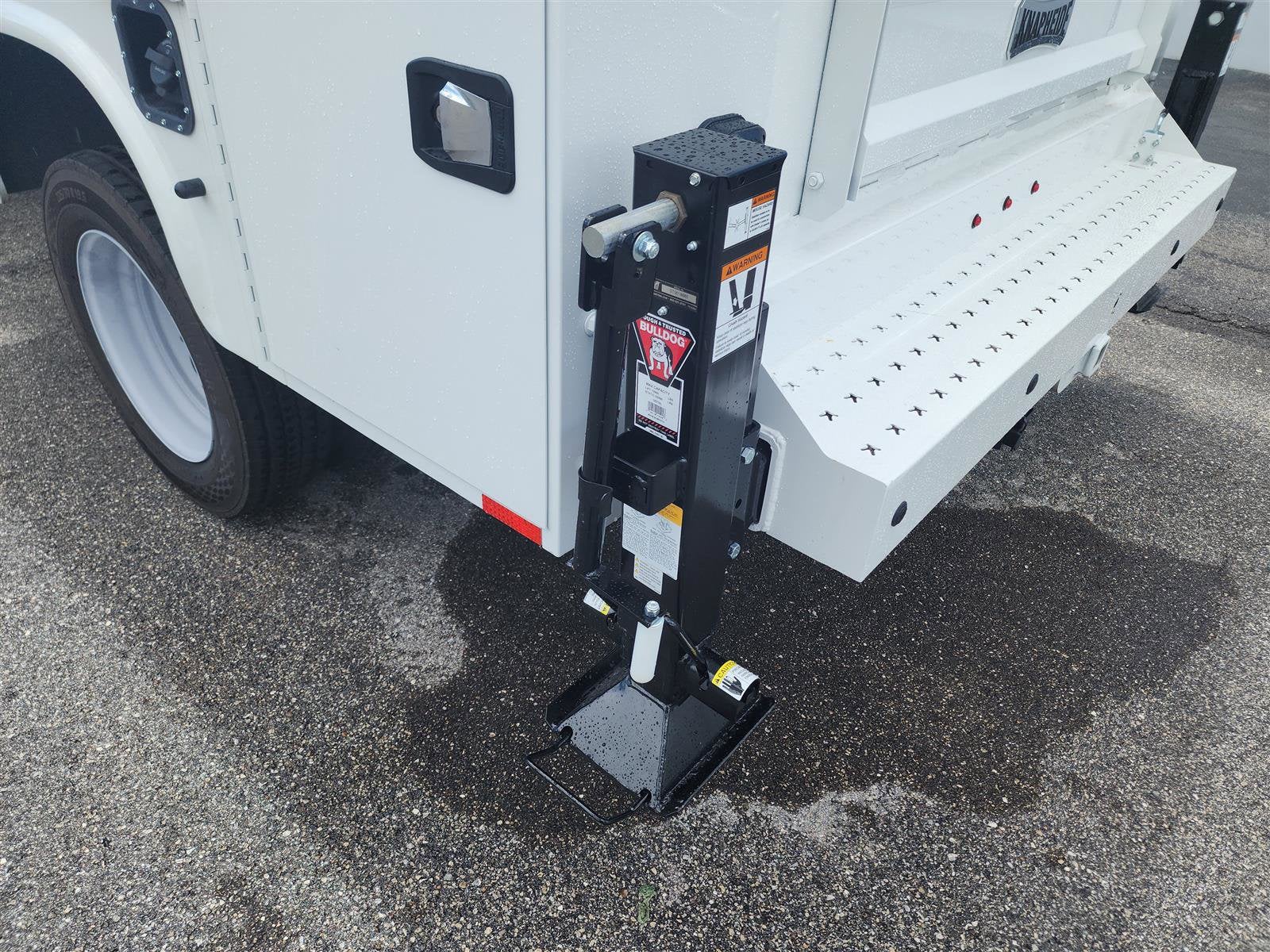 2024 Ford Super Duty F-450 DRW XL