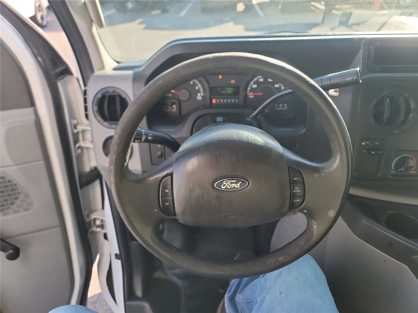 2016 Ford Econoline Commercial Cutaway Base