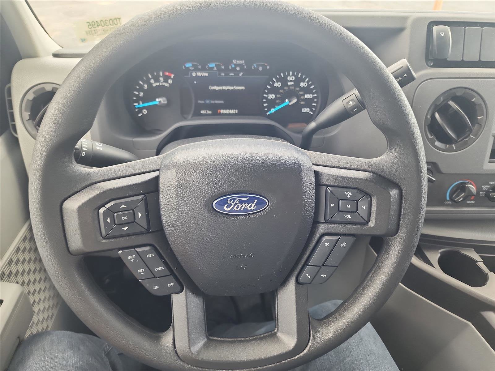 2026 Ford E-Series Cutaway Base