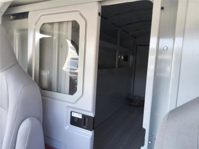 2026 Ford E-Series Cutaway Base