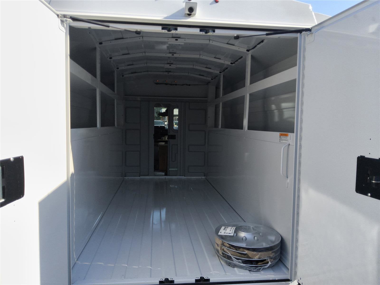 2026 Ford E-Series Cutaway Base