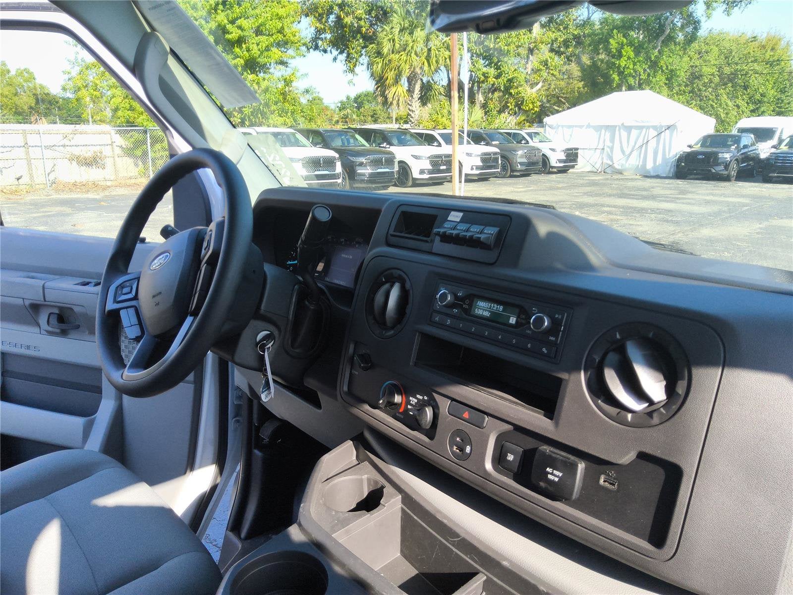 2026 Ford E-Series Cutaway Base