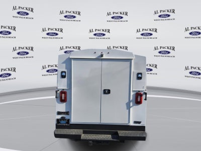 2026 Ford E-Series Cutaway Base