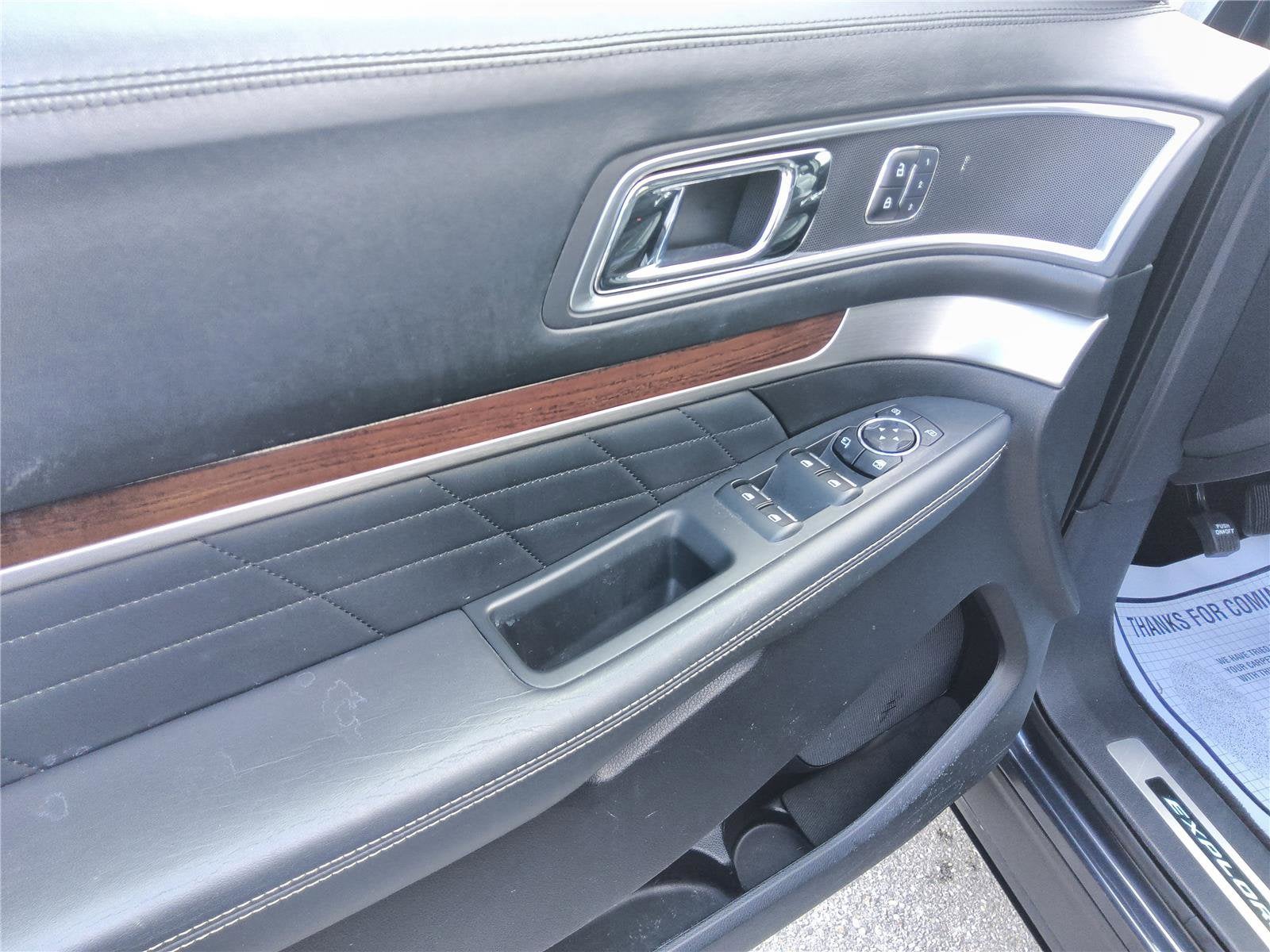 2017 Ford Explorer Platinum