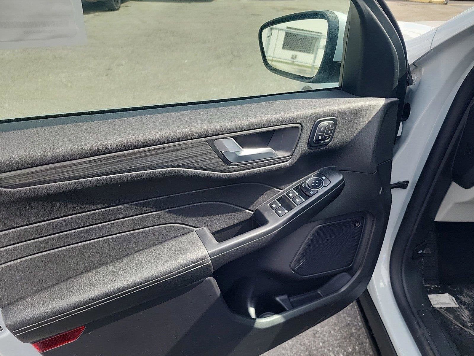 2025 Ford Escape PHEV