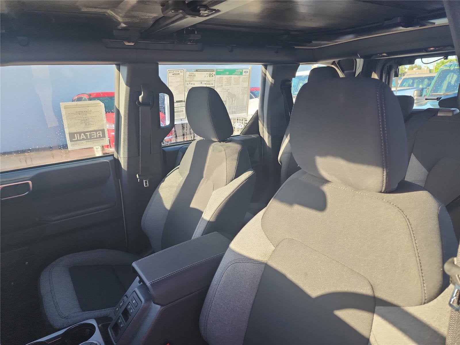 2025 Ford Bronco Base