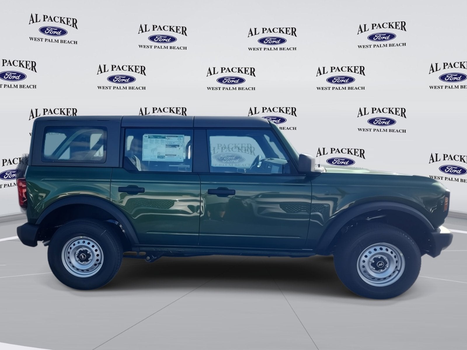 2025 Ford Bronco Base
