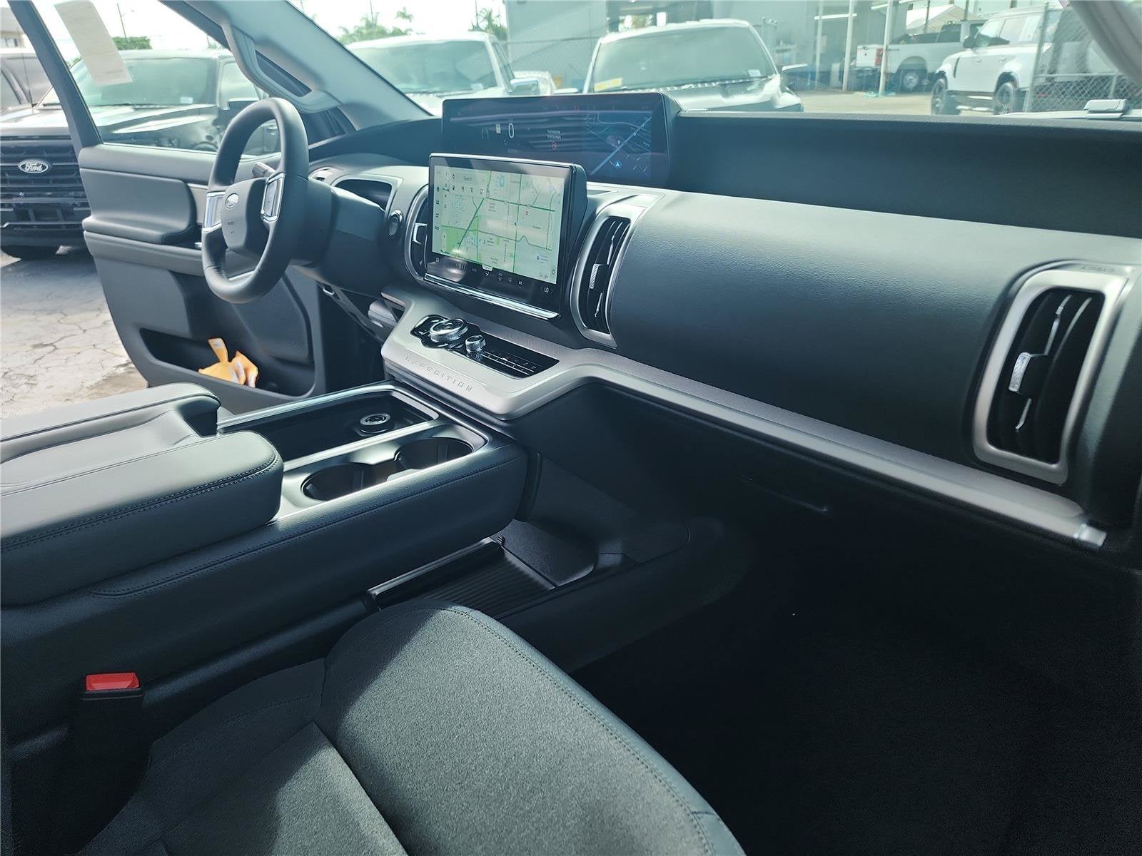 2027 Ford Expedition Active