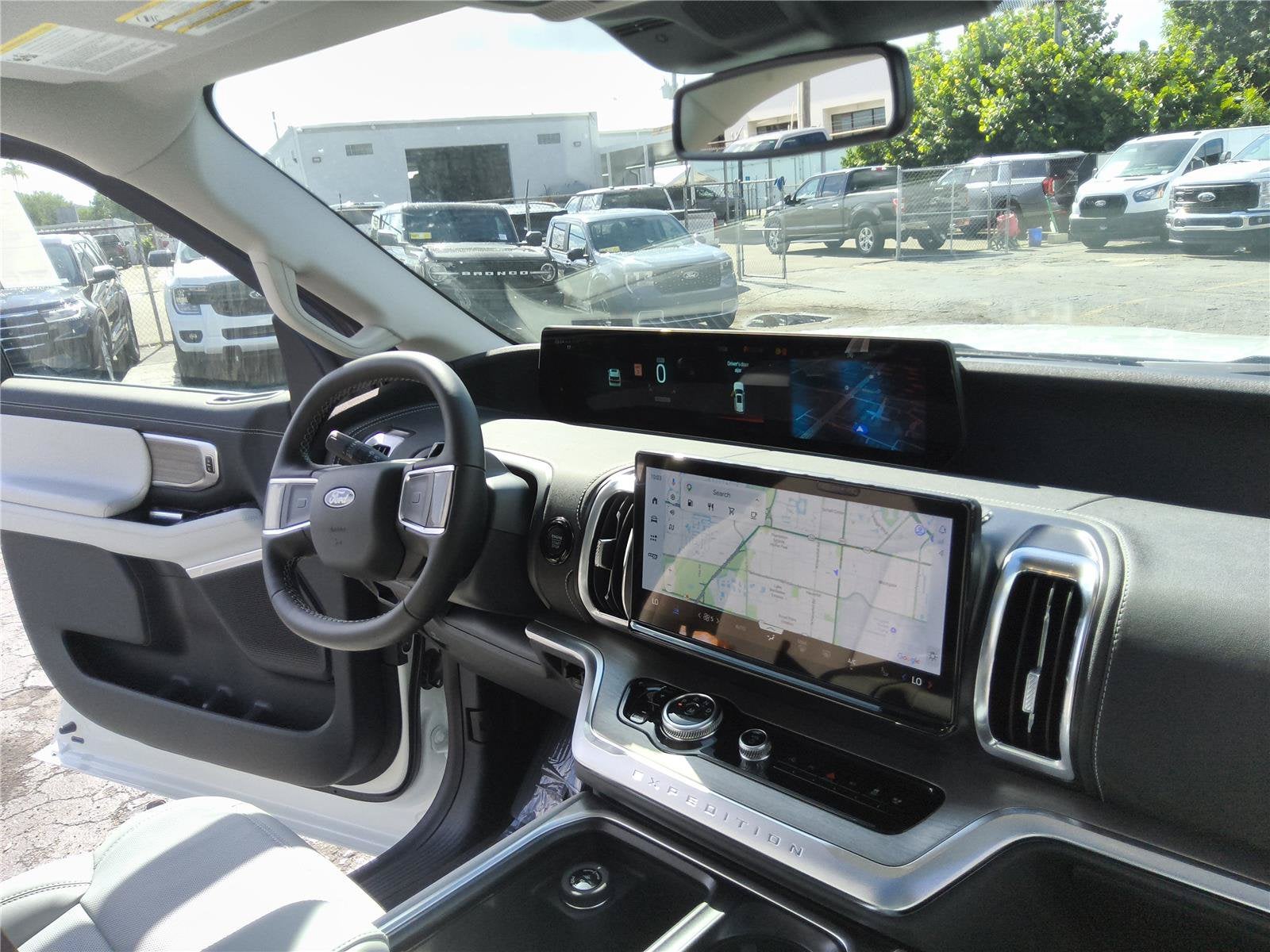 2027 Ford Expedition Platinum