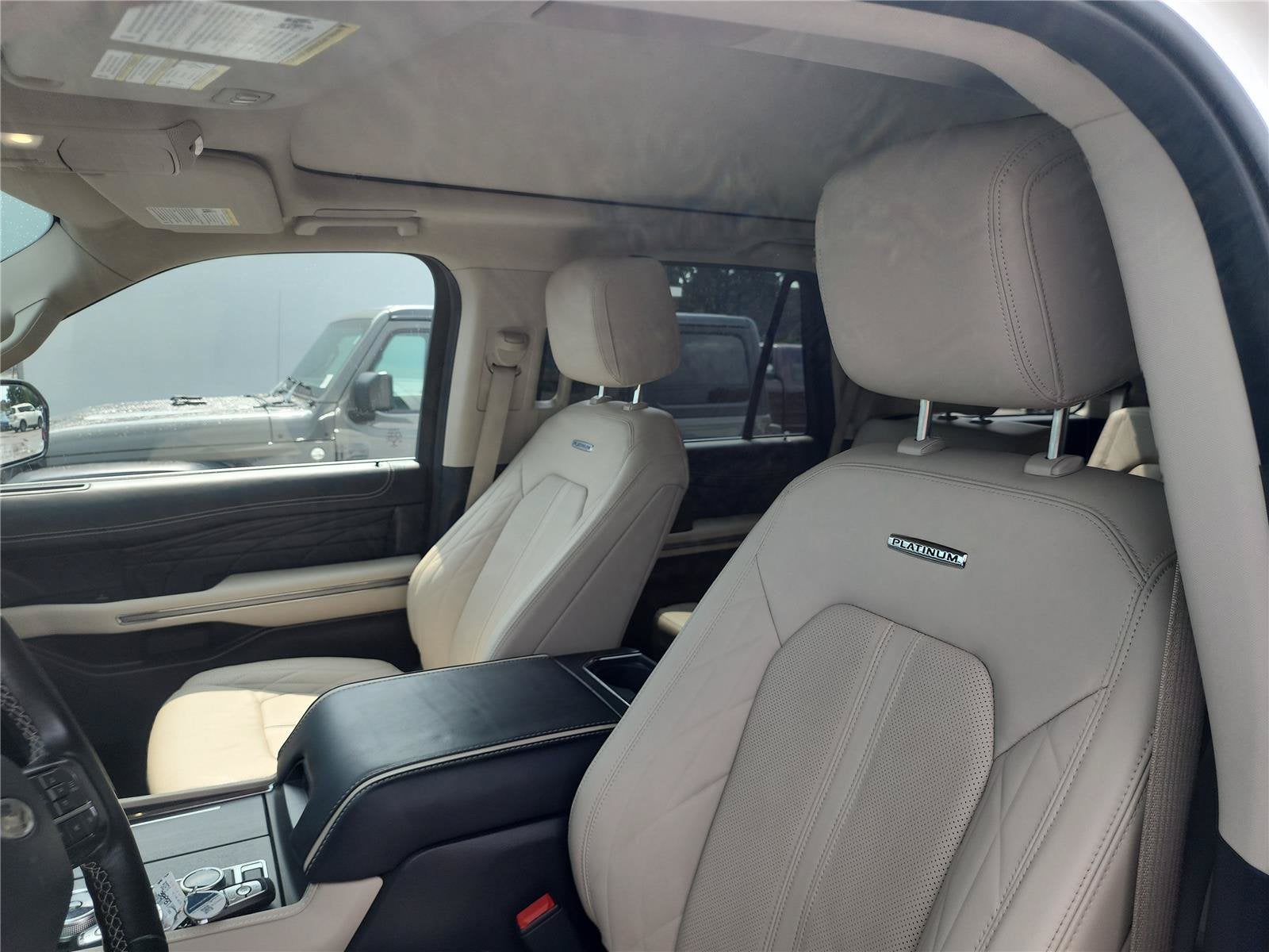 2023 Ford Expedition Platinum