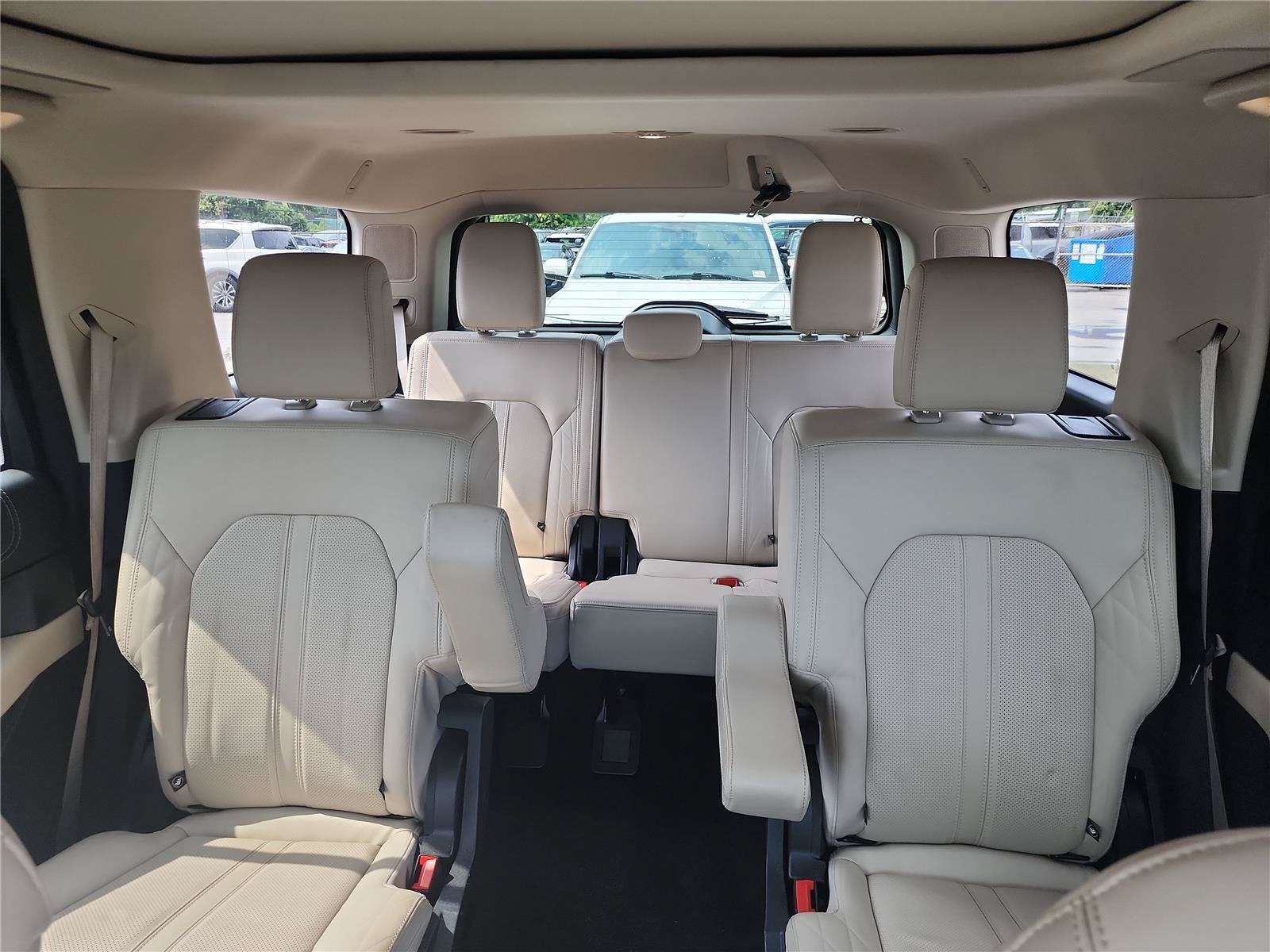2023 Ford Expedition Platinum