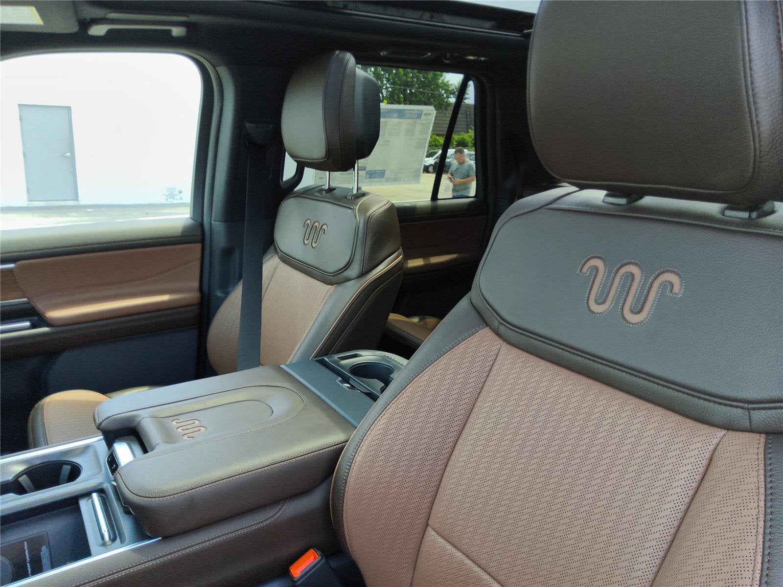 2027 Ford Expedition King Ranch