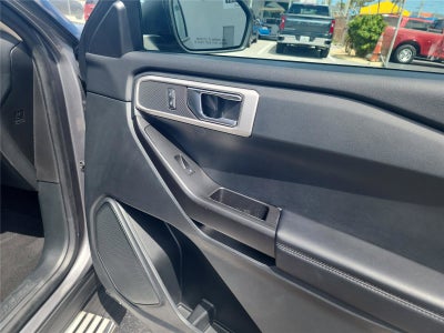 2021 Ford Explorer Base