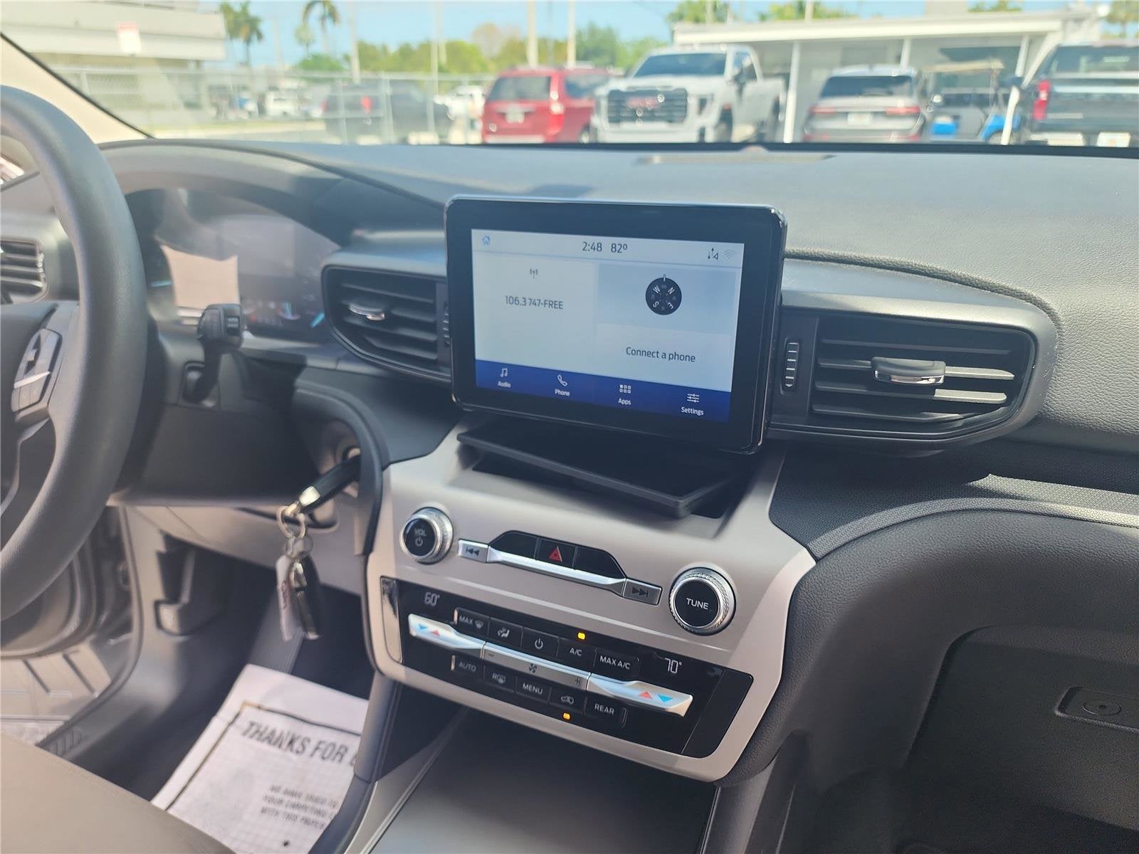 2021 Ford Explorer Base