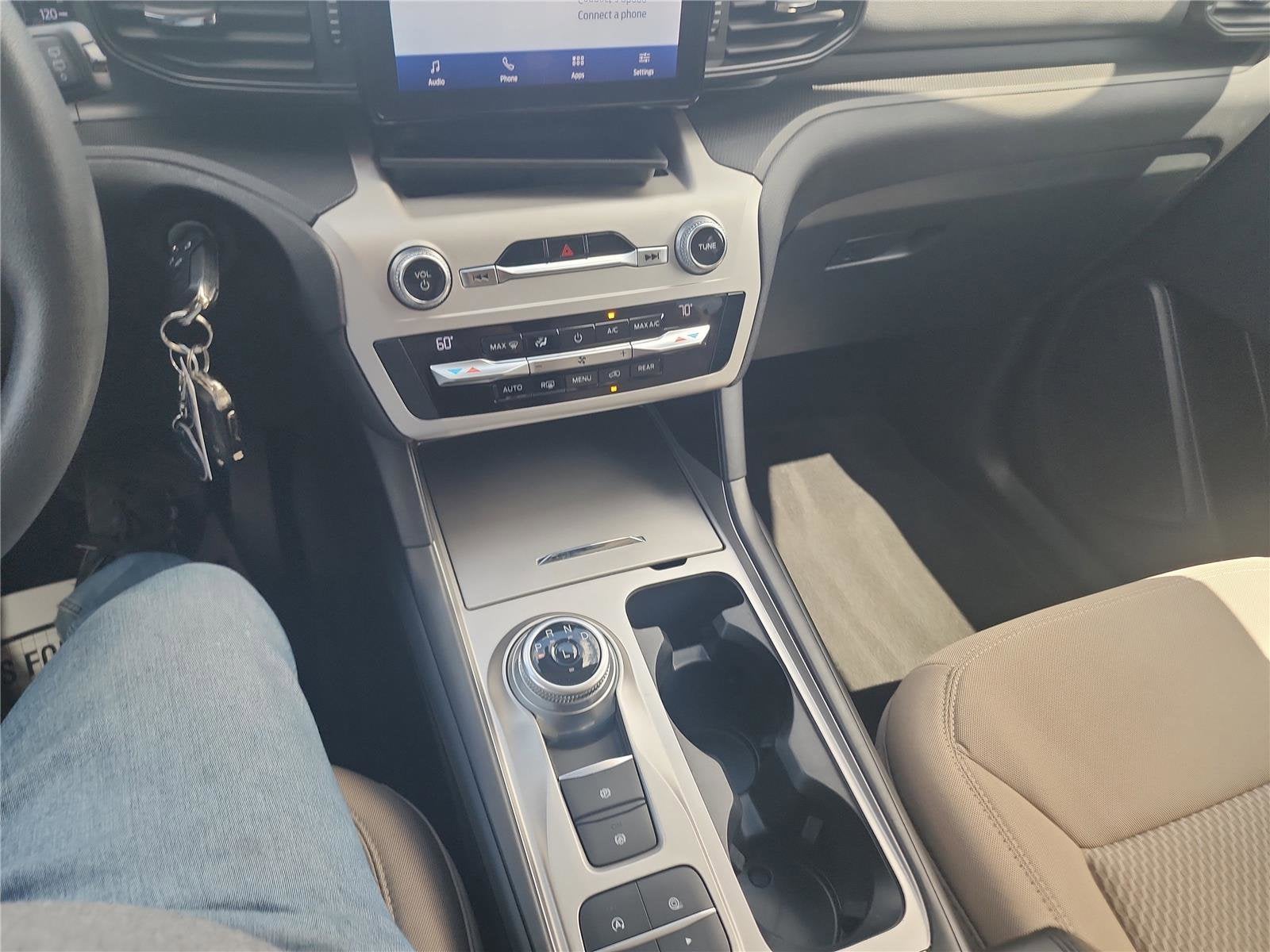 2021 Ford Explorer Base