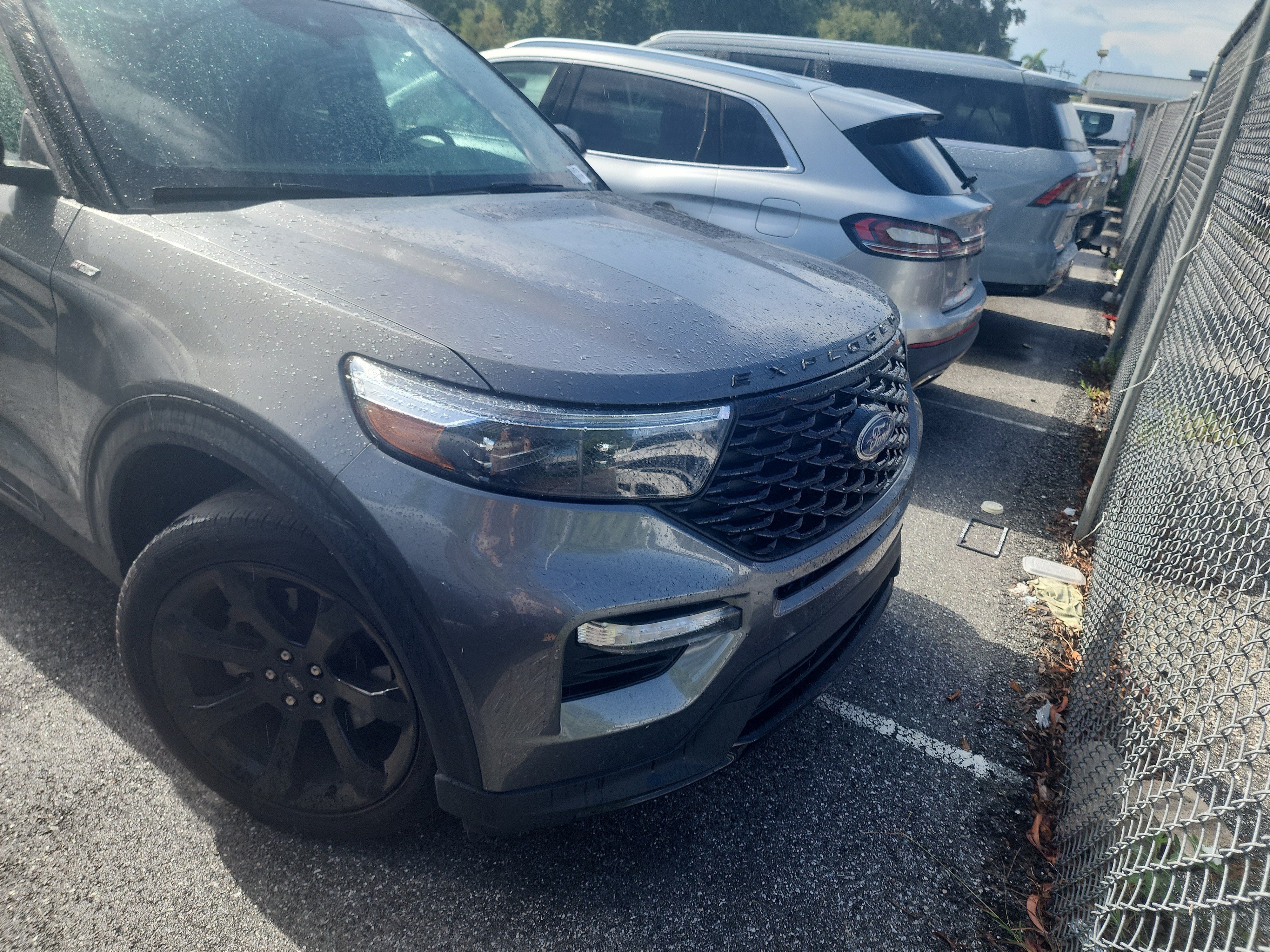2023 Ford Explorer ST-Line