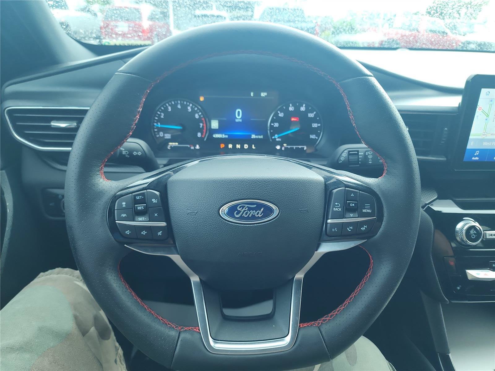 2023 Ford Explorer ST-Line