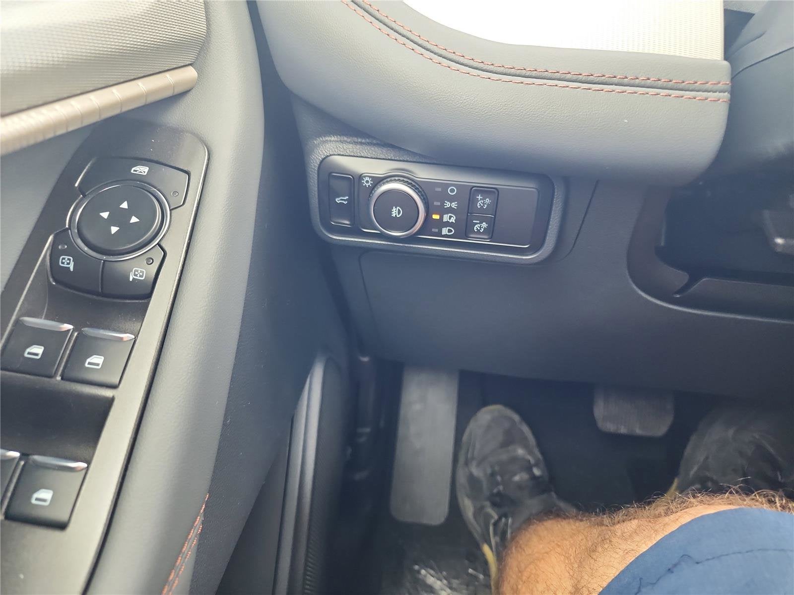 2026 Ford Explorer Active with 200A Pkg