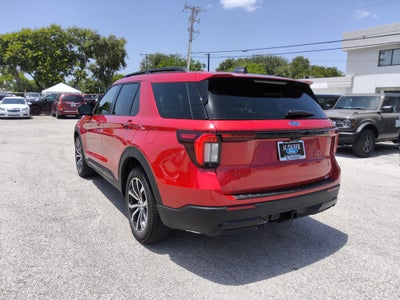 2026 Ford Explorer ST-Line