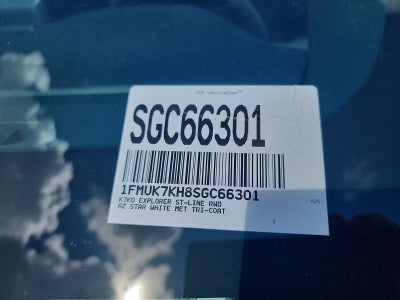 2025 Ford Explorer ST-Line